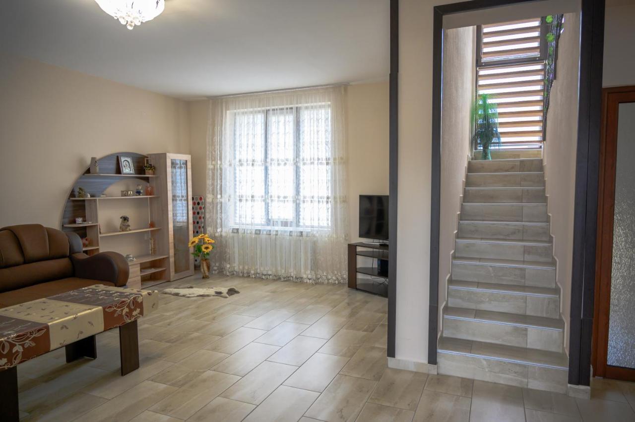Къща За Гости „Жоро И Дани “ Villa Sapareva Banya Esterno foto