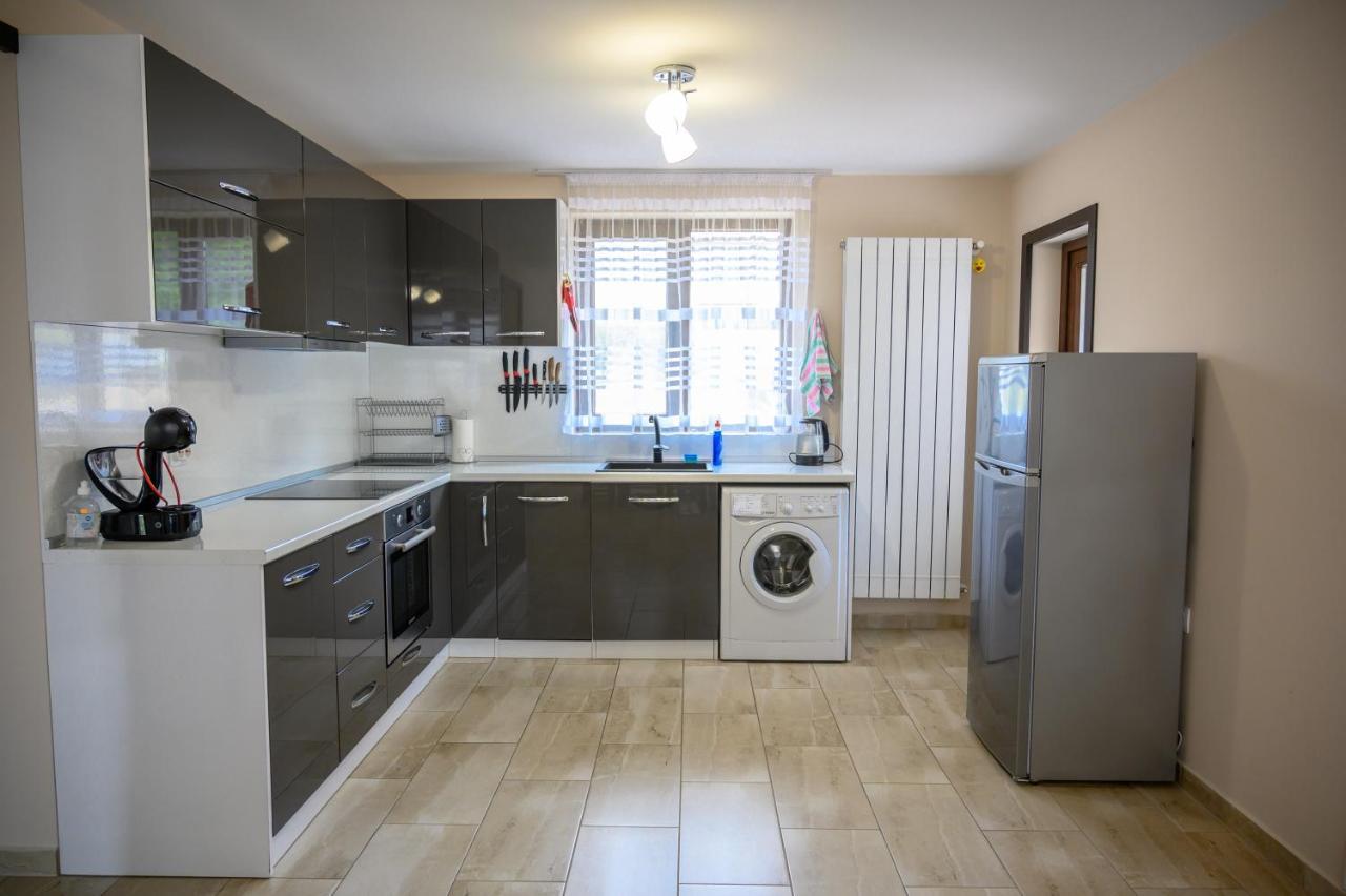Къща За Гости „Жоро И Дани “ Villa Sapareva Banya Esterno foto