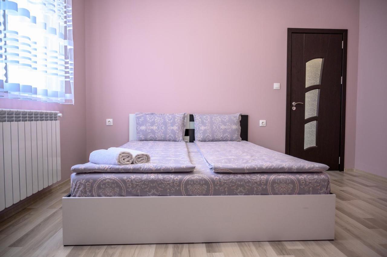 Къща За Гости „Жоро И Дани “ Villa Sapareva Banya Esterno foto