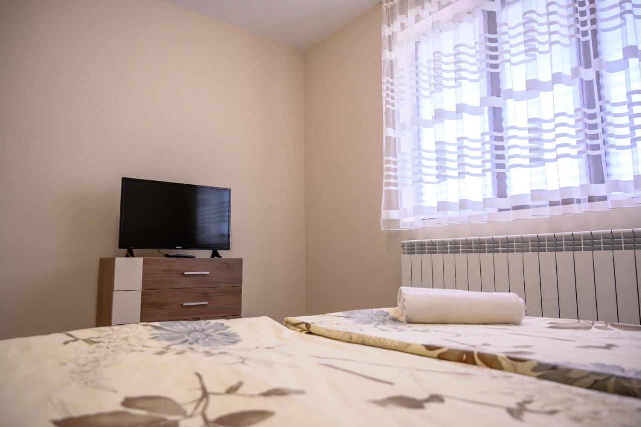 Къща За Гости „Жоро И Дани “ Villa Sapareva Banya Esterno foto