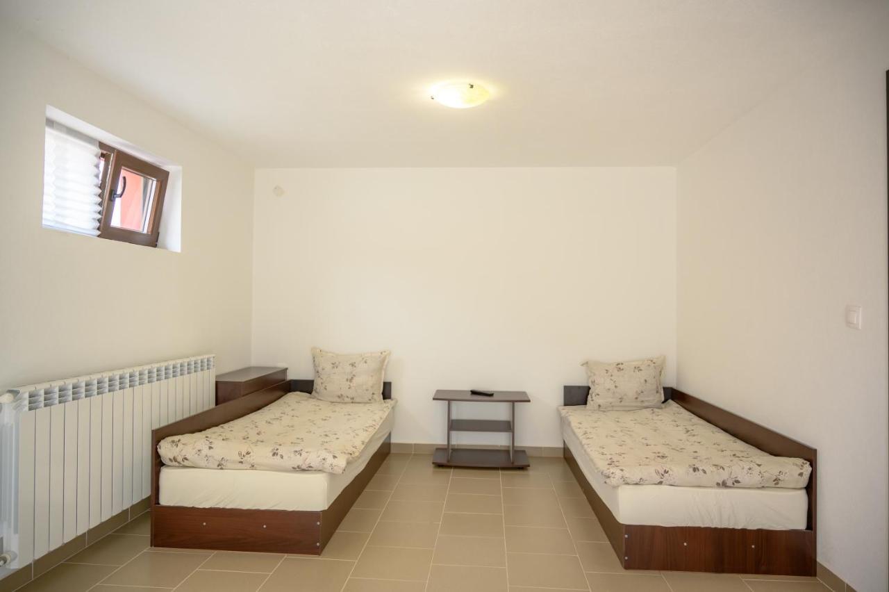 Къща За Гости „Жоро И Дани “ Villa Sapareva Banya Esterno foto